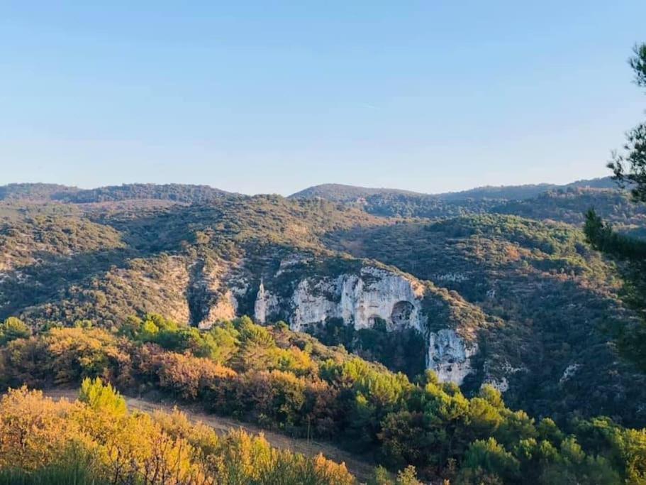 Entre Ventoux Et Luberon, Appartement Dans Maison. Malemort-du-Comtat Exterior foto