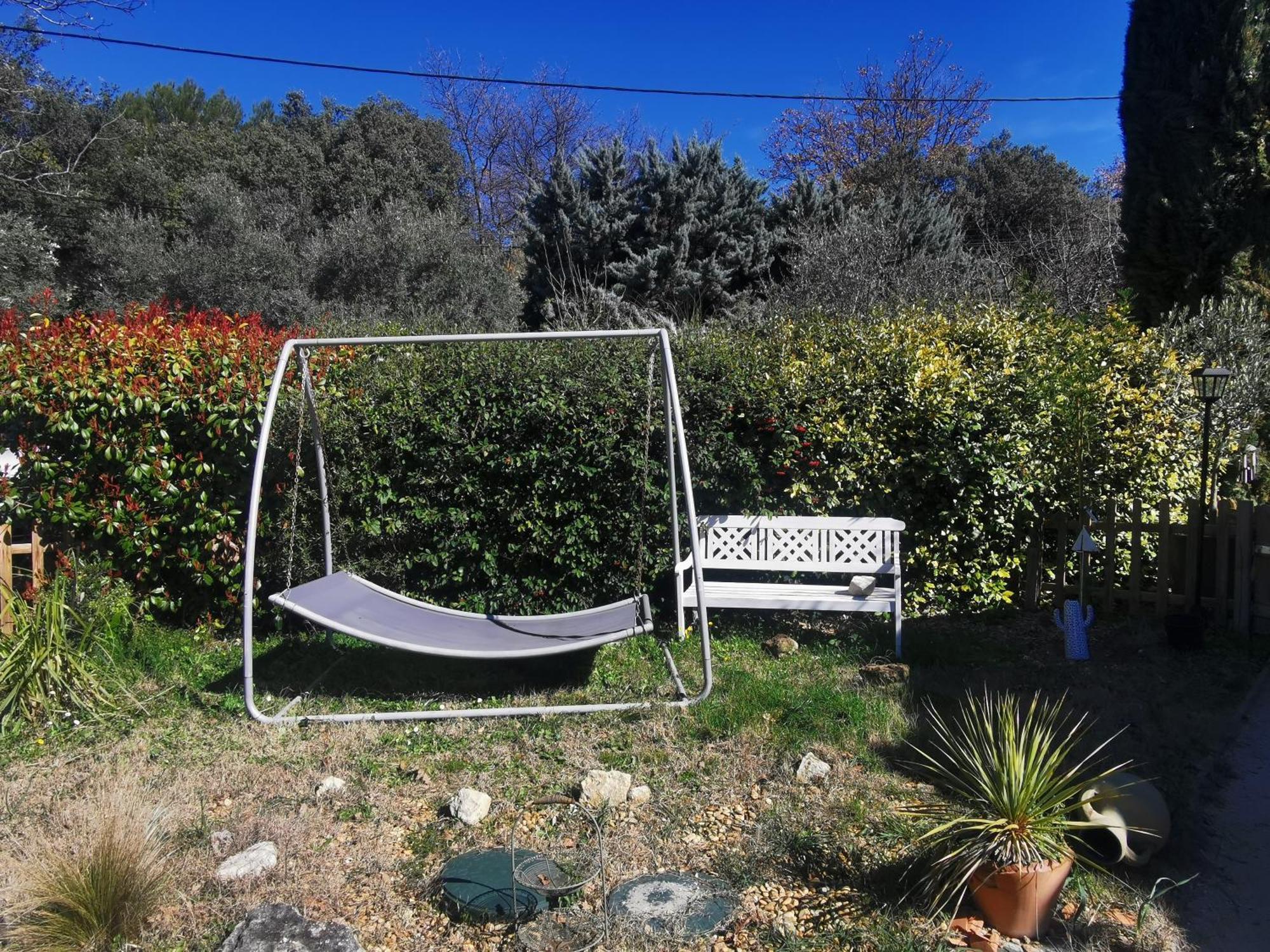 Entre Ventoux Et Luberon, Appartement Dans Maison. Malemort-du-Comtat Exterior foto